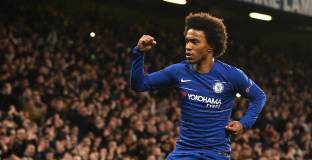 Вилиан преговаря с Ливърпул 