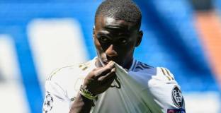 Менди обясни за лайка си в Туитър