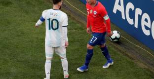 Медел: Не очаквах, че можем да получим даже жълти картони