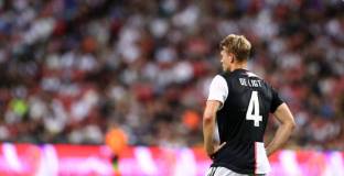 Де Лигт призна, че му липсва увереност