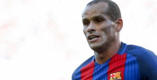 Ривалдо обясни какво може да помогне на Барса  