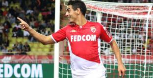 Юнайтед се интересува от три звезди от Лига 1