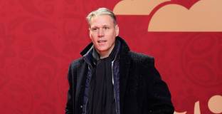 Отстраниха Ван Бастен от FOX Sports