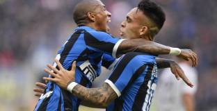 Интер ще подпише едногодишен договор с Йънг