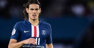 Челси се отказа от Кавани