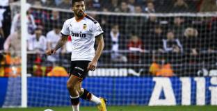 Гарай напусна Валенсия