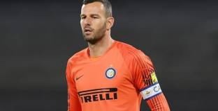  Ханданович ще продължи с Интер до 2023 г. 