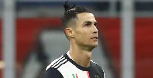 Роналдо с още един положителен тест