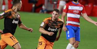 Гранада - Валенсия 2:2 