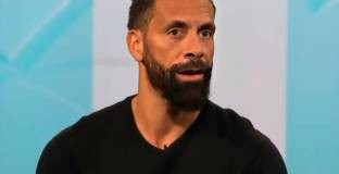 Фърдинанд отново критикува Ман Юнайтед