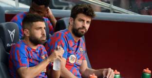 Барса иска да намали разходите за заплати