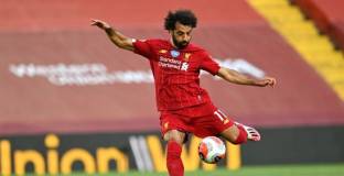 Карагър: Ливърпул трябва да реши въпроса с договора на Салах