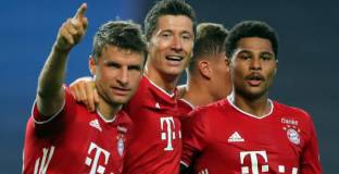 Олимпик Лион - Байерн Мюнхен 0:3 