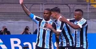  Дъглас Коща организира парти след изпадането на Гремио