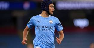 Гарсия: Ще е нещо специално да играя до Меси