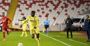 Виляреал, Тотнъм и още няколко отбора се класираха напред в Лига Европа (видео)