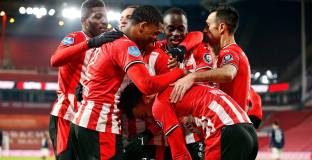 ПСВ Айндховен - Твенте 3:0 