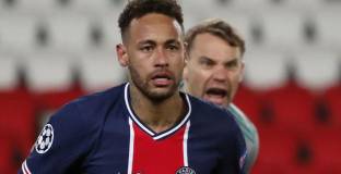 Неймар разглежда вариант с връщане в Барселона