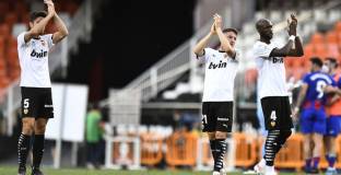 Валенсия с лесен успех срещу последния в класирането