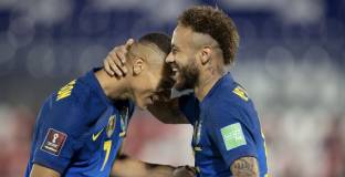 Парагвай - Бразилия 0:2 