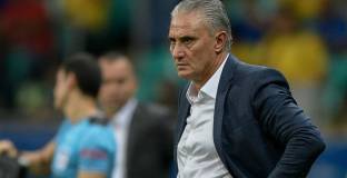 Тите: Стратегията на Аржентина бе да накъсва играта