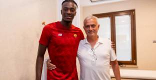     Ейбрахам: Моуриньо е най-добрият треньор в света