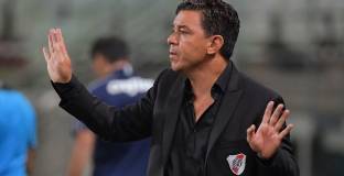  Барса разглеждала Гаярдо и Мартинес преди Шави