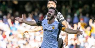 Валенсия - Виляреал 2:0 