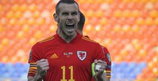 Бейл е на седем мача от рекорд в националния отбор