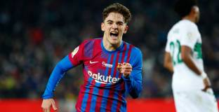 Ливърпул възнамерява да подпише с халф на Барса