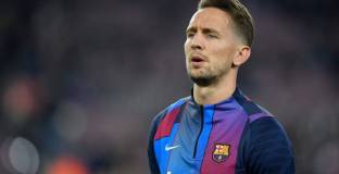  Барса и Кадис се разбраха за Люк де Йонг