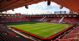 Светците ще отстъпят на Червените дяволи на Тен Хаг