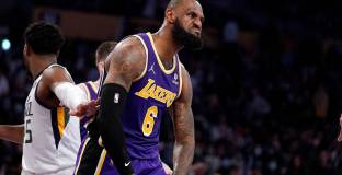 Леброн Джеймс е заплашен от съд