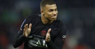 Барса се включи в надпреварата за Мбапе