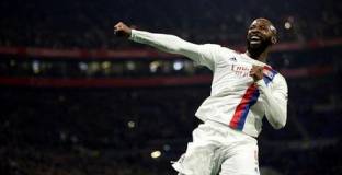 Олимпик Лион - Порто 1:1 