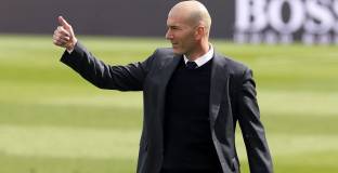  Мърсън: Единственият, който подхожда на Челси е Зидан