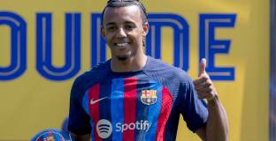   Кунде ще пропусне и мача с Реал Сосиедад 