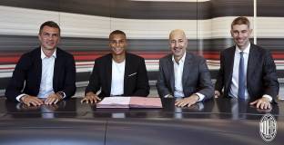   Милан подписа със защитник 