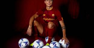 Дибала сравни Моуриньо с Алегри