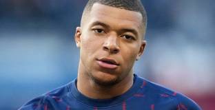 Реал Мадрид няма да преговаря с ПСЖ за Мбапе 