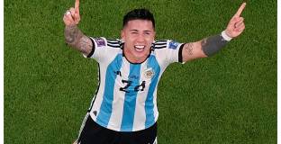 Еди Хау успокои относно слуховете за Енцо Фернандес 