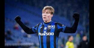 Ман Юнайтед преговаря за Хейлунд