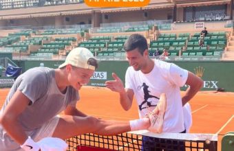  Холгер Руне публикува забавна снимка от съвместната си тренировка с Новак Джокович.