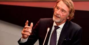 Сър Ратклиф: Ман Юнайтед не се продава 