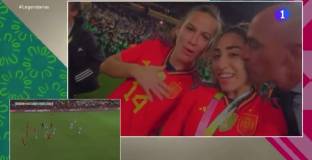 Скандалът с целувките на Рубиалес набират скорост