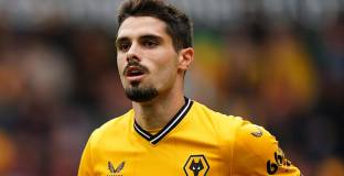 Уулвс ще продаде Нето само за 60 млн. 