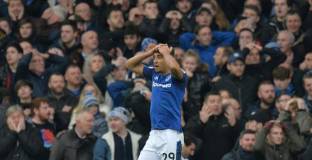 Евертън - Ливърпул 0:0 