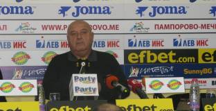 Венци Стефанов: Любо Пенев не бих го назначил и за домоуправител на вход