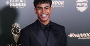 Ямал е най-добър млад играч в света