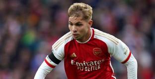 Астън Вила се интересува от Смит -Роу